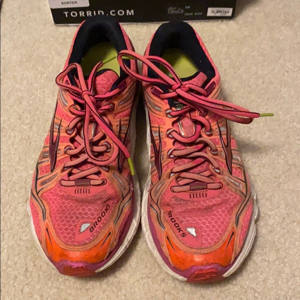 2/$25 Brooks Sneakers